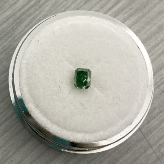 0.31 Carat, Natural, Fancy Vivid Green Radiant Diamond